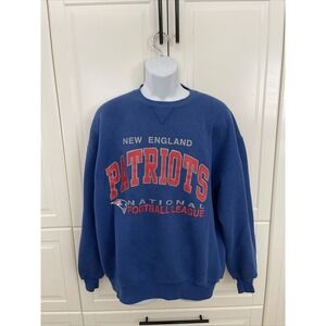New England Patriots Sweatshirt Long Men SZ  XLG, Their is a Stain on the Shirt.